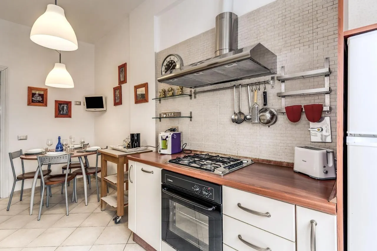 Mon Refuge Rome Apartment 0*,  Italy