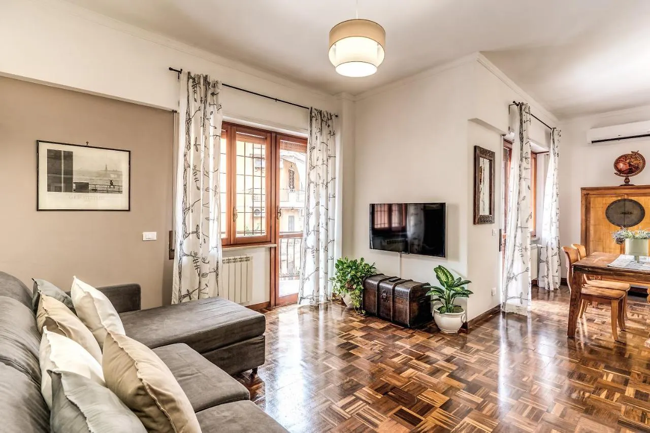 Mon Refuge Rome Apartment 0*,